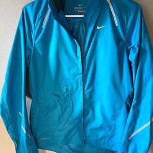 Nike Storm Fit Windbreaker  Jacket size S Nike Stormfly